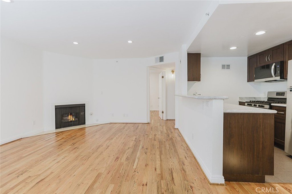 MLS #SR25249743 image #1