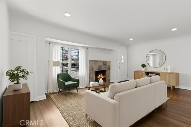 MLS #SR25249931 image #1