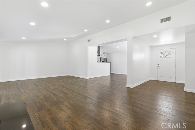 MLS #SR25250335 image #5