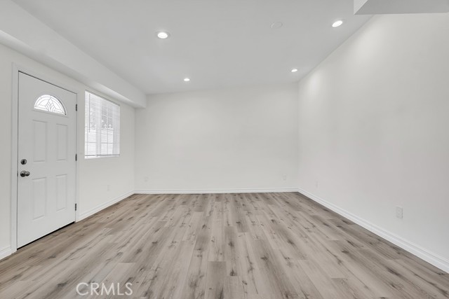 MLS #SR25238646 image #4