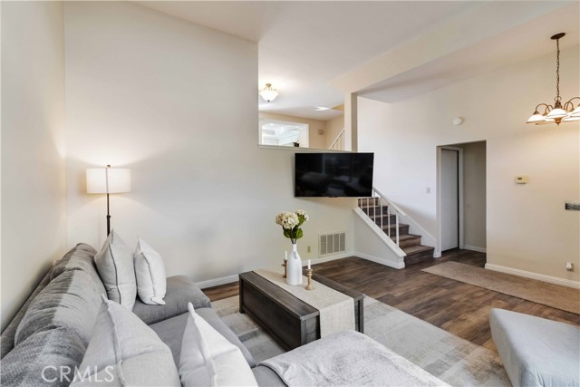 MLS #SR25250494 image #4