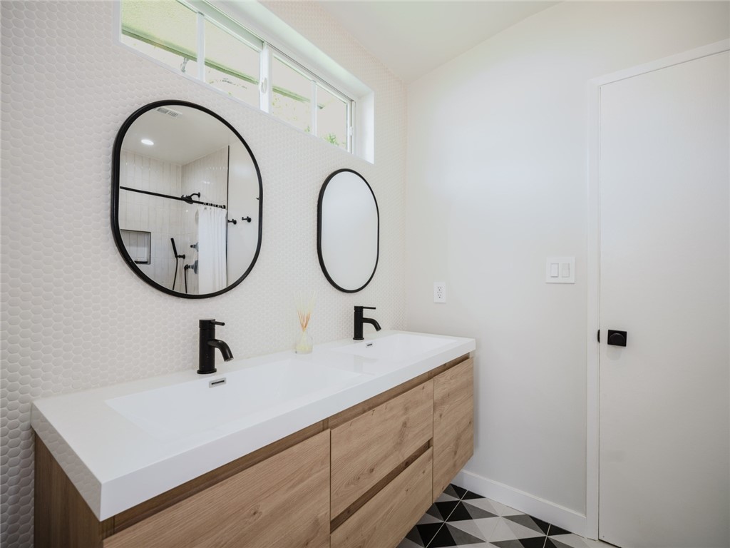 MLS #SR25250497 image #26