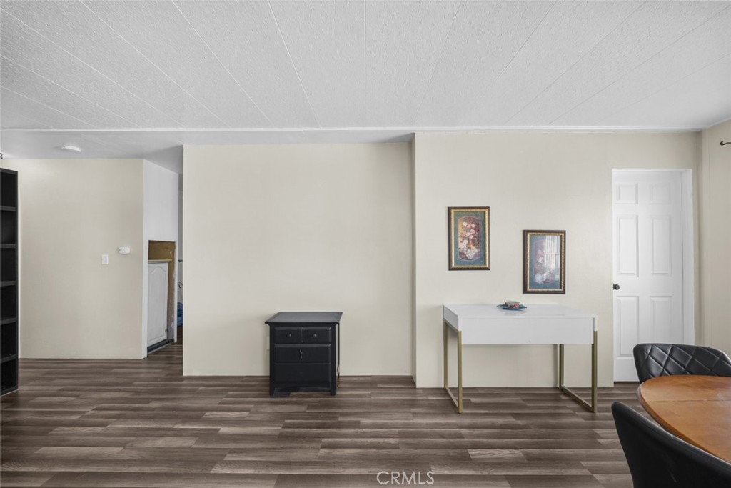 MLS #SR25250556 image #12