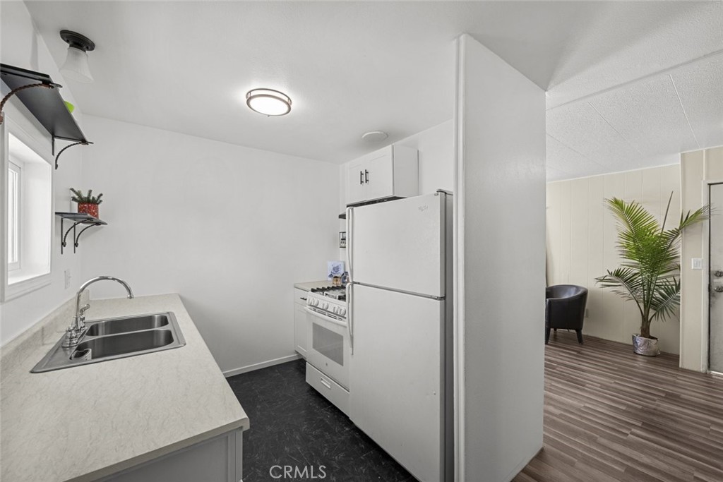 MLS #SR25250556 image #16