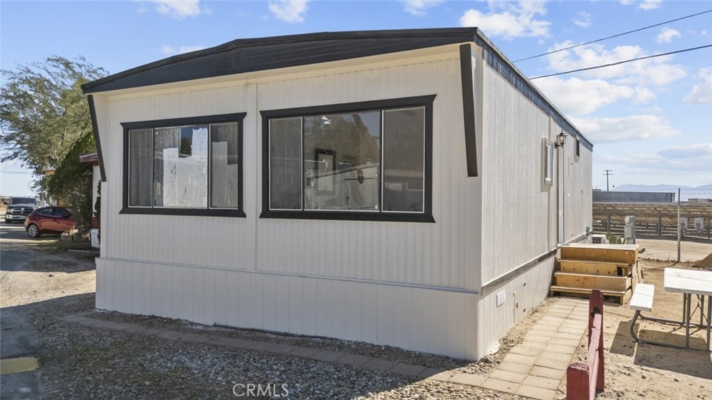 MLS #SR25250556 image #4