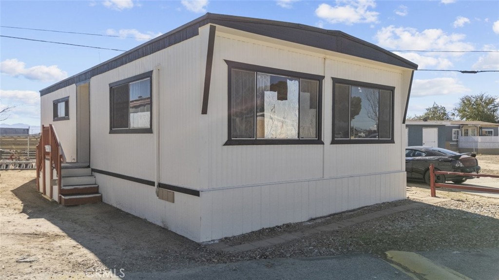 MLS #SR25250556 image #8