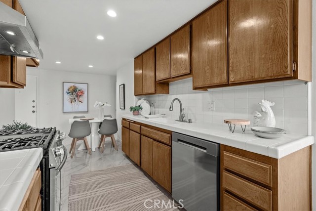 MLS #SR25250595 image #12