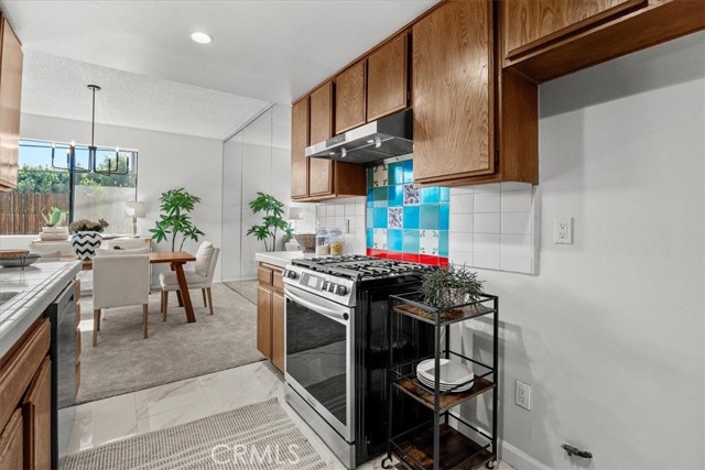 MLS #SR25250595 image #14