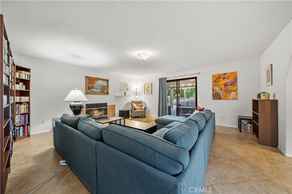 MLS #SR25250736 image #14