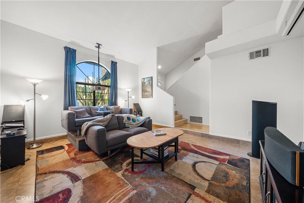 MLS #SR25250736 image #3