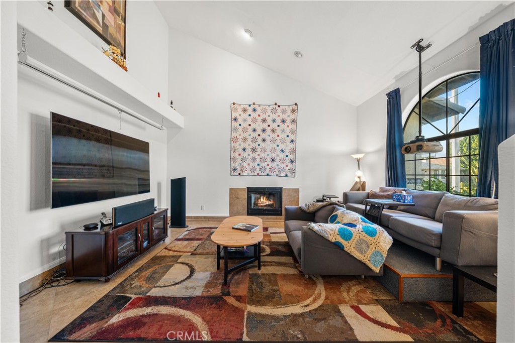 MLS #SR25250736 image #4