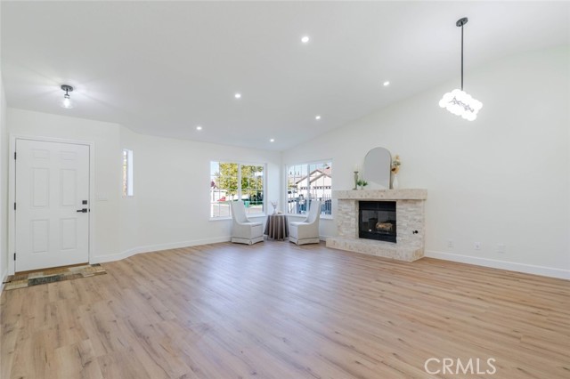 MLS #SR25250792 image #5