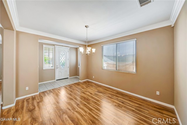 MLS #SR25251145 image #8