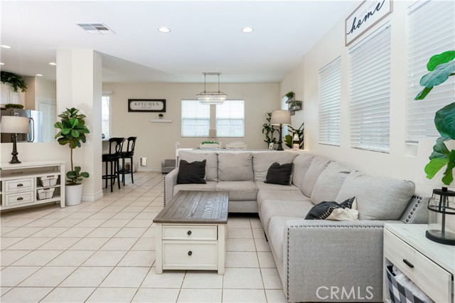 MLS #SR25222645 image #2