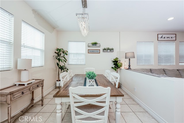 MLS #SR25222645 image #5