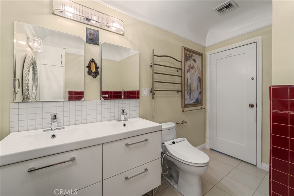 MLS #SR25251291 image #17