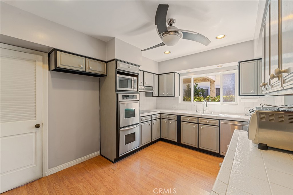 MLS #SR25251291 image #5