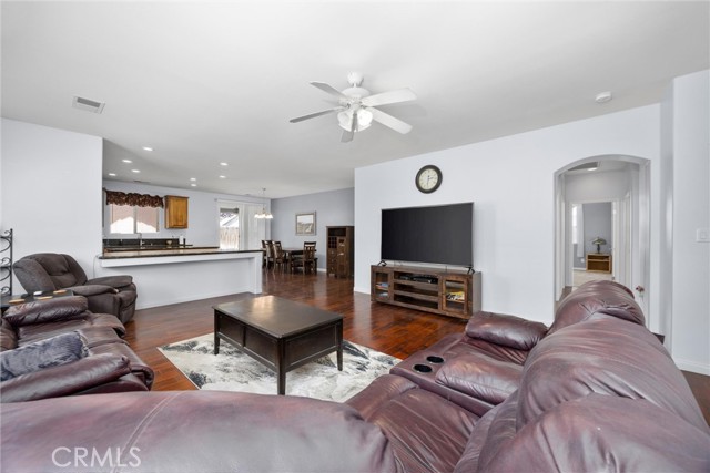 MLS #SR25251478 image #9