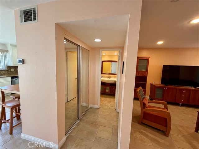 MLS #SR25251518 image #7