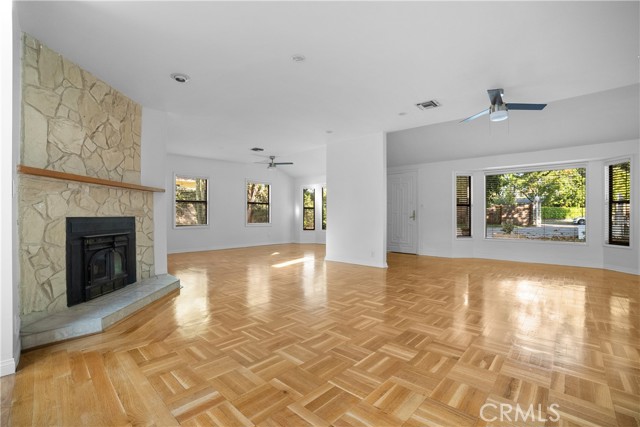 MLS #SR25251570 image #4