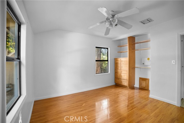 MLS #SR25251570 image #9