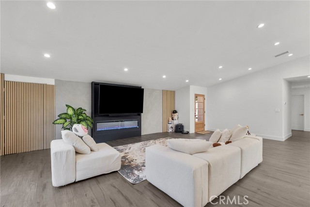 MLS #SR25251709 image #7