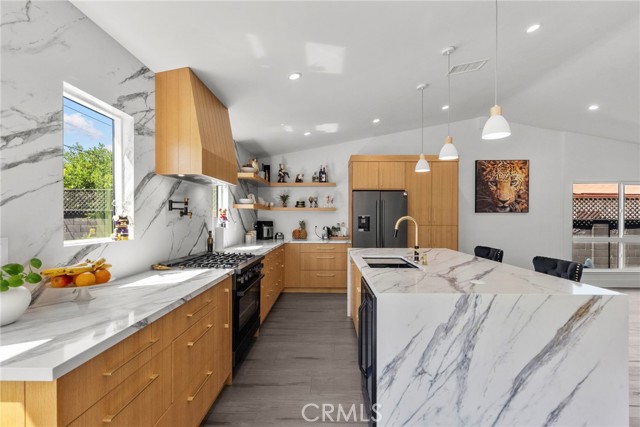 MLS #SR25251709 image #9