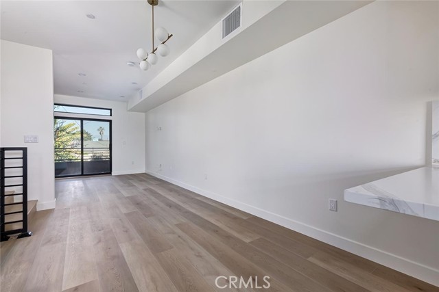 MLS #SR25251723 image #6