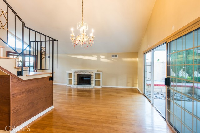 MLS #SR25251781 image #4