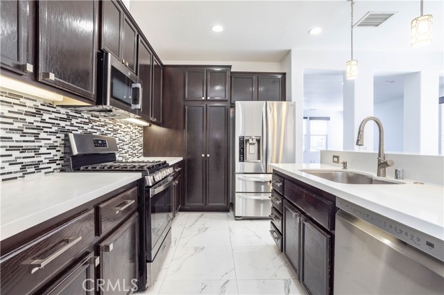 MLS #SR25251912 image #9