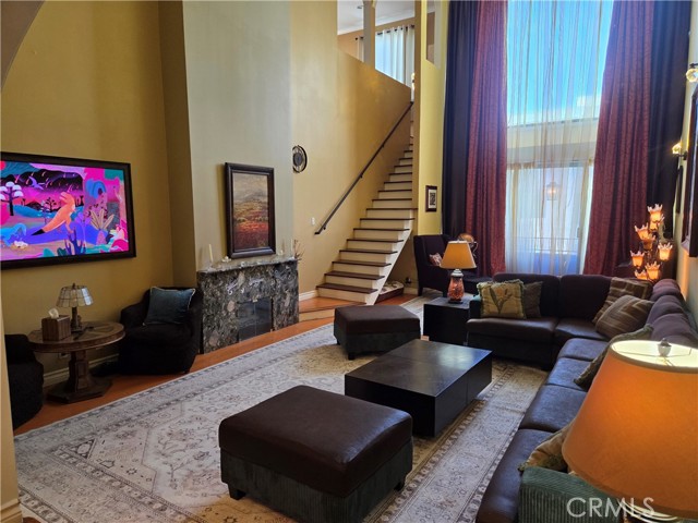 MLS #SR25251932 image #1