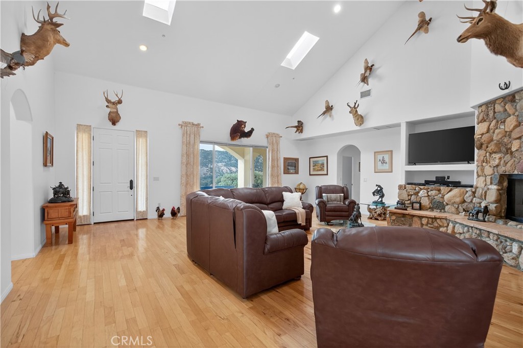 MLS #SR25252009 image #6