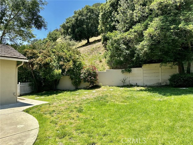 MLS #SR25252108 image #8