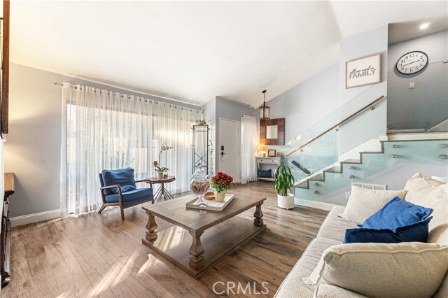 MLS #SR25252230 image #4