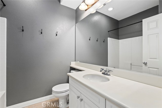 MLS #SR25252372 image #23