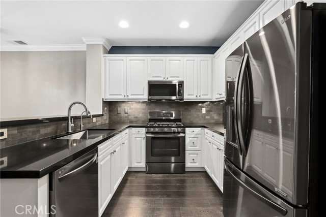 MLS #SR25252372 image #7