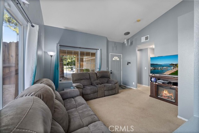 MLS #SR25252420 image #4