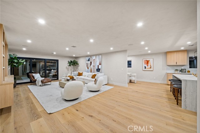 MLS #SR25252569 img 2