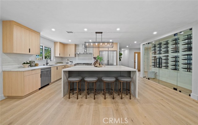 MLS #SR25252569 img 5