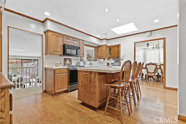 MLS #SR25252570 image #7