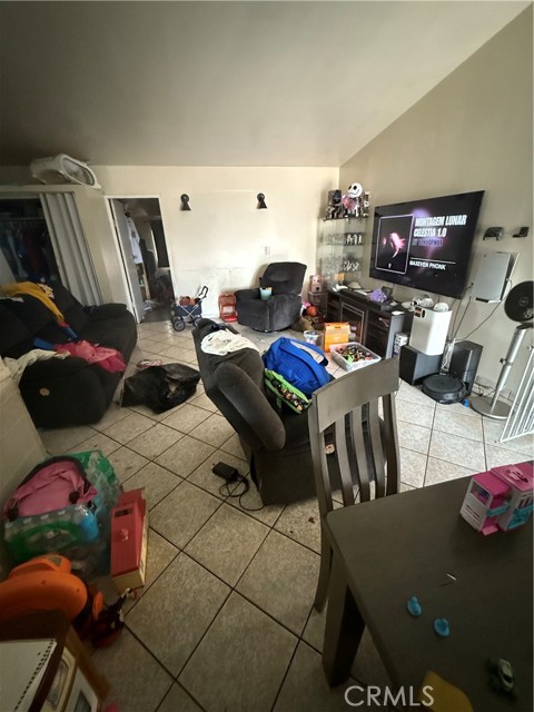 MLS #SR25252615 image #3