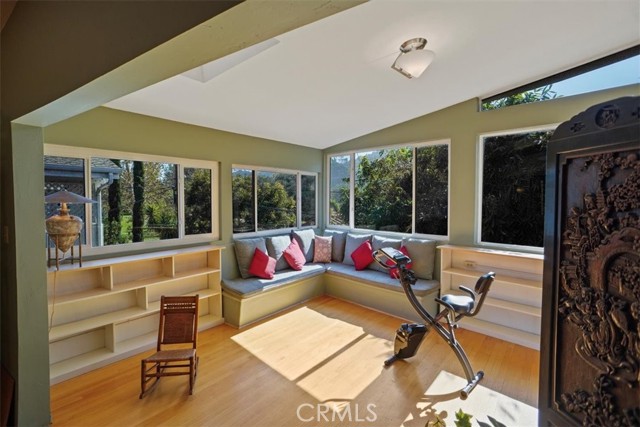 MLS #SR25252623 image #11