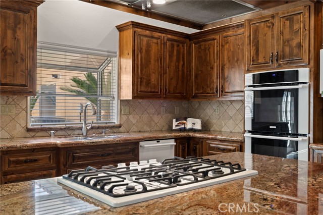 MLS #SR25252693 image #12