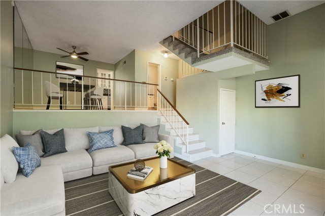 MLS #SR25252771 image #1