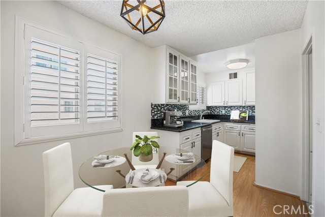 MLS #SR25252771 image #5