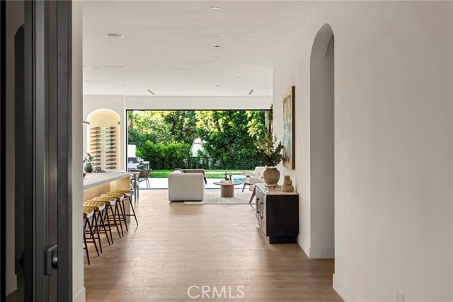 MLS #SR25252788 image #11