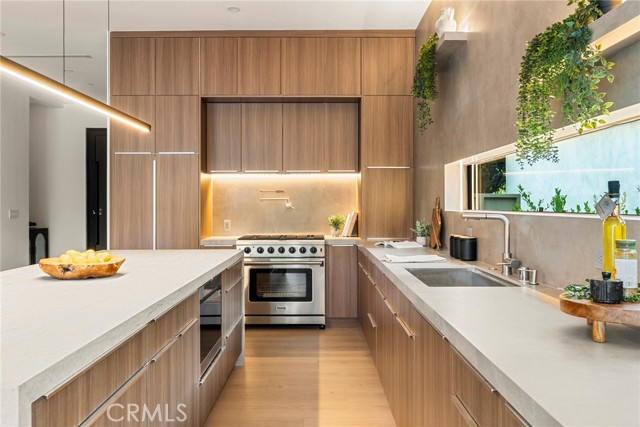 MLS #SR25252788 image #4