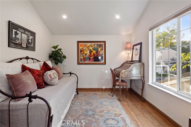 MLS #SR25253066 image #22