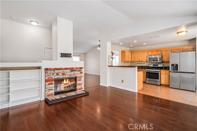 MLS #SR25253092 image #15