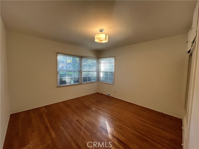 MLS #SR25253161 image #5